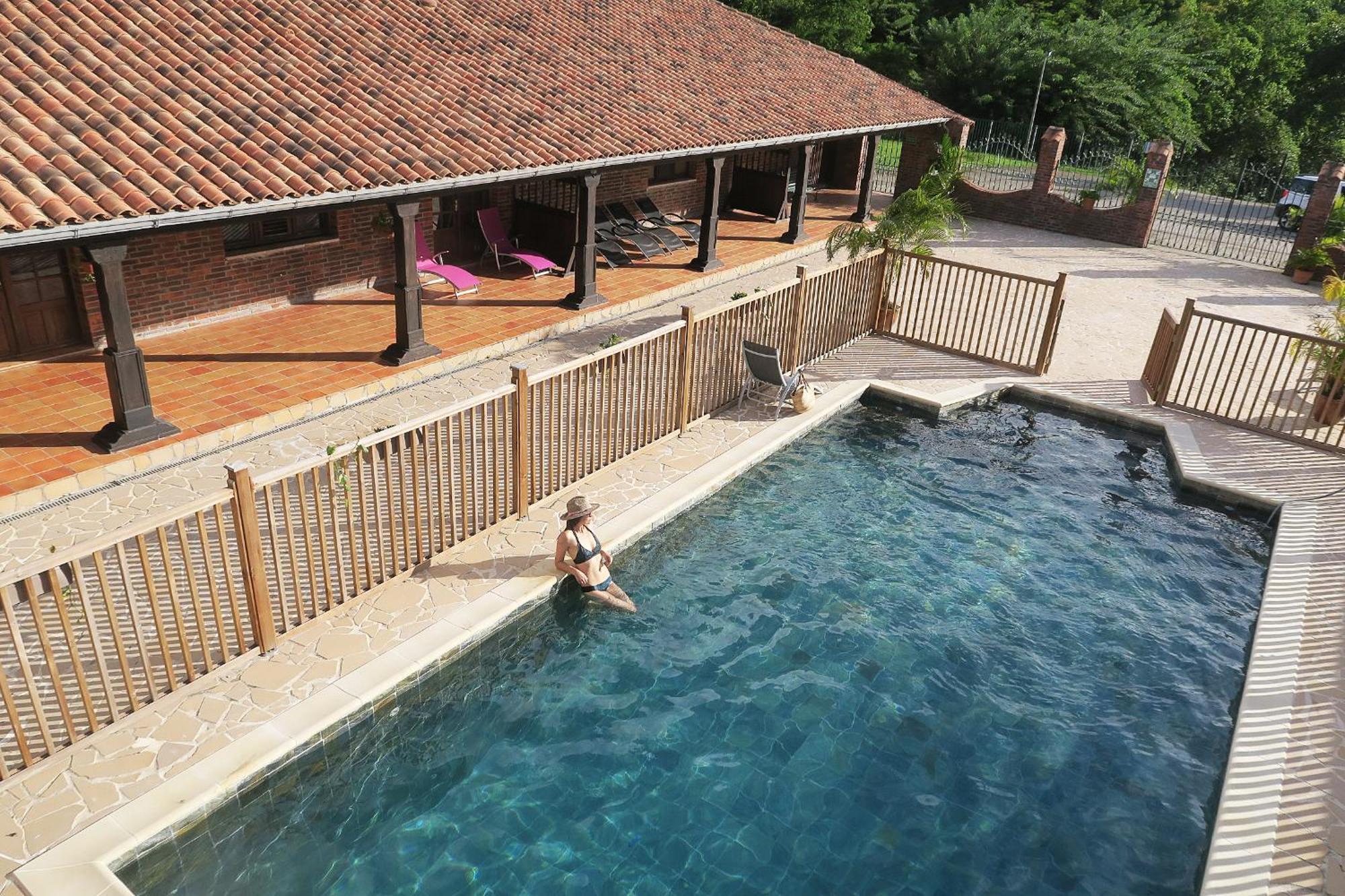 Domaine Du Chateau Les Trois-Ilets Exterior foto